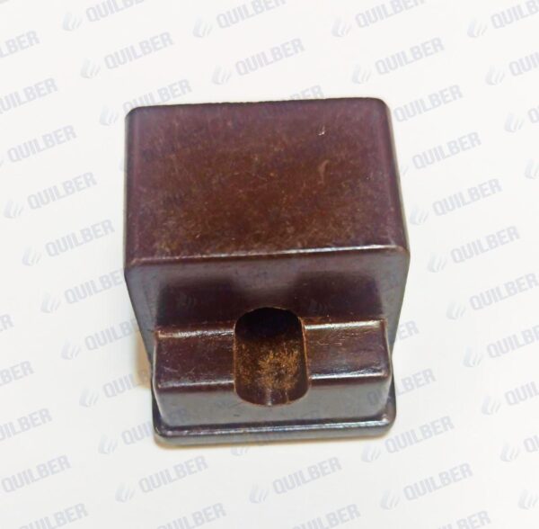 SOPORTE MANIJA CARU CUADRADA MARRON - Imagen 1